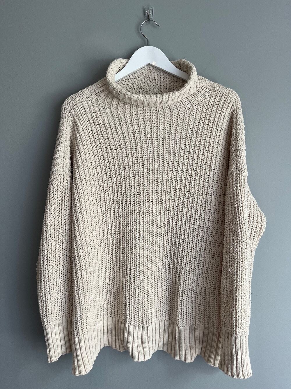Aerie Women's Small Chunky Knit Sweater Cream Oversized Funnel Neck Pullover